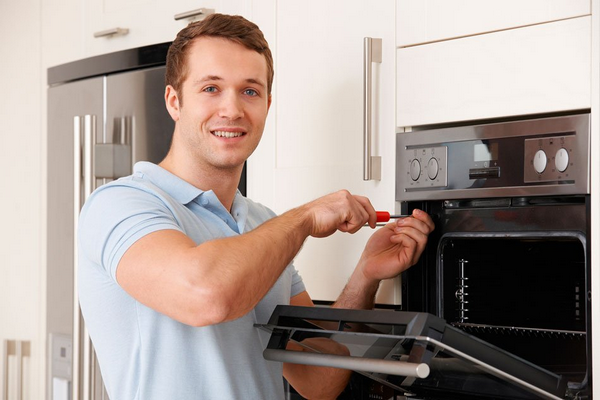 How To Prevent Oven Problems? 1 oven maintenance1