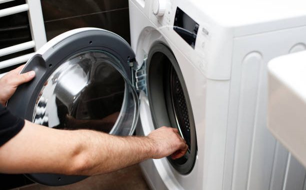 Tumble Dryers with Automatic Shut-Off: Energy-Saving Mode after Drying is Complete 6 CVR 1 2