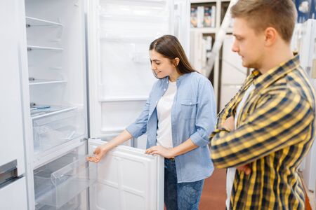 Dealing with a Clogged Water Filter in Bosch Fridge Freezers 6 CVR 1