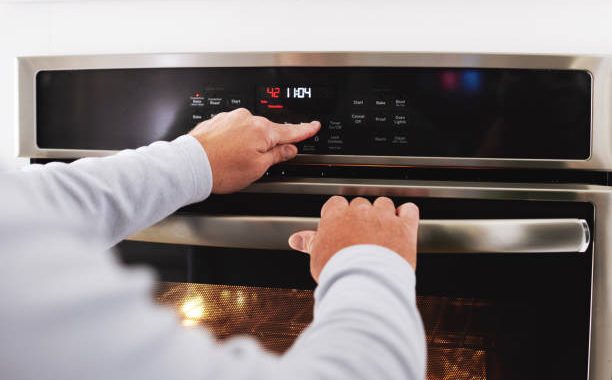 Navigating Common Issues with Oven Self-Cleaning Functions 3 CVR
