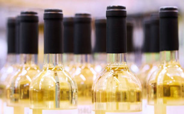 Guarding the Bouquet: Resolving Issues with Door Tightness and Seals in Wine Refrigerators 4 CVR 1 1
