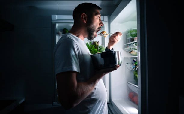 Smart Solutions: A Review of Refrigerators with Automatic Shutdown Function During Low Power Supply Voltage 1 CVR 1