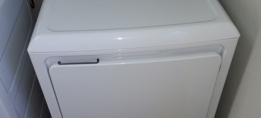 Repairing the Electronic Control Unit of a Washing Machine: Tips from the Master 4 CVR 30 12